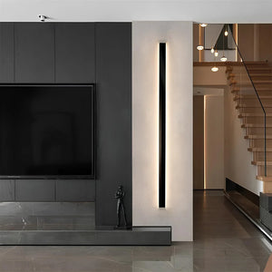 Linear Luxe™ Outdoor Sconce